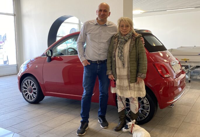 Ablieferung Fiat 500 RED Hybrid